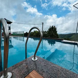 Sapphire Mansion Pool Vagamon